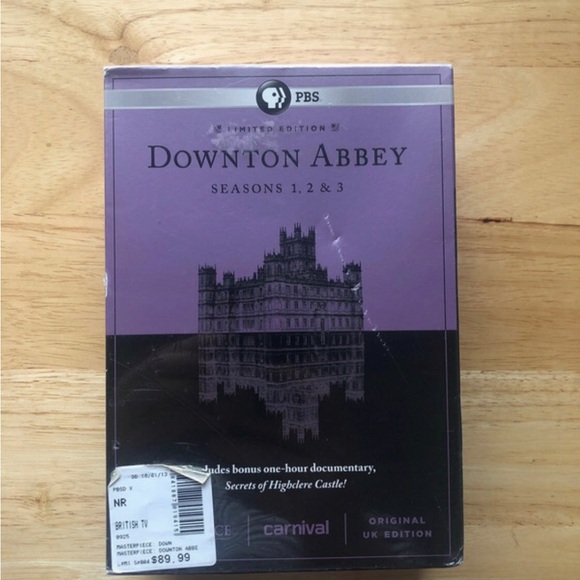 Downton Abbey Other - NWT PBS Downton Abbey Seasons 1-3 DVD Box Set - Purple & Black